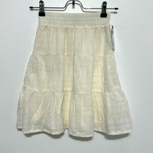 Cat & Jack cream little girls a-line skirt